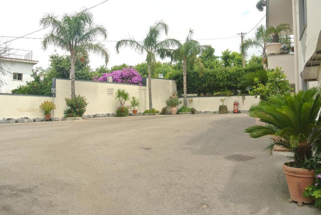 Hotel Casafort ปอซซุออลี ภายนอก รูปภาพ