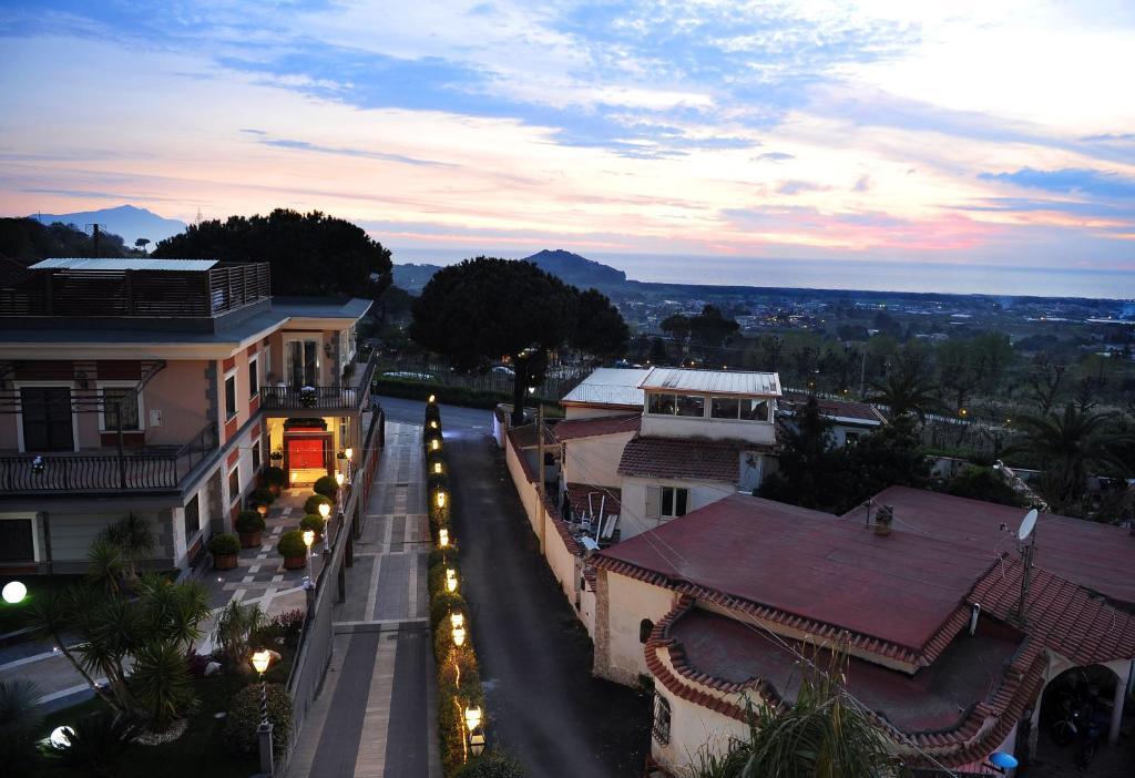 Hotel Casafort ปอซซุออลี ภายนอก รูปภาพ